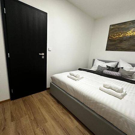 Hodonin Centre View Apartment Екстериор снимка